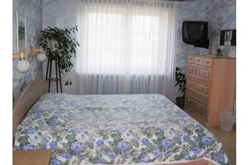 Igaunija Privát Kuressaare, Eksterjers